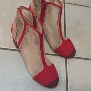 Cecilia New York Neely Boots in Red